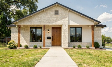 Guest house construction project in Dallas Texas
